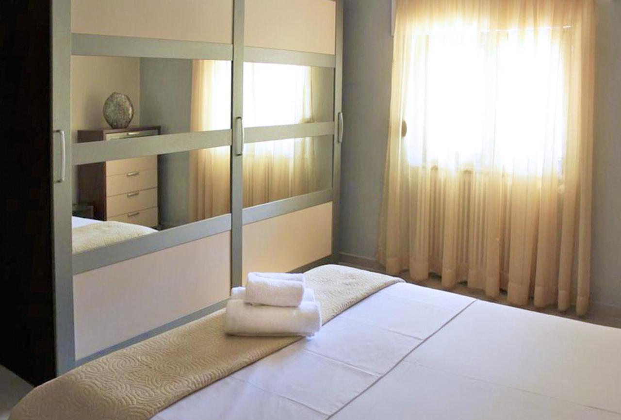Sapphire & Ivory Luxury Apartments - Kavala Buitenkant foto