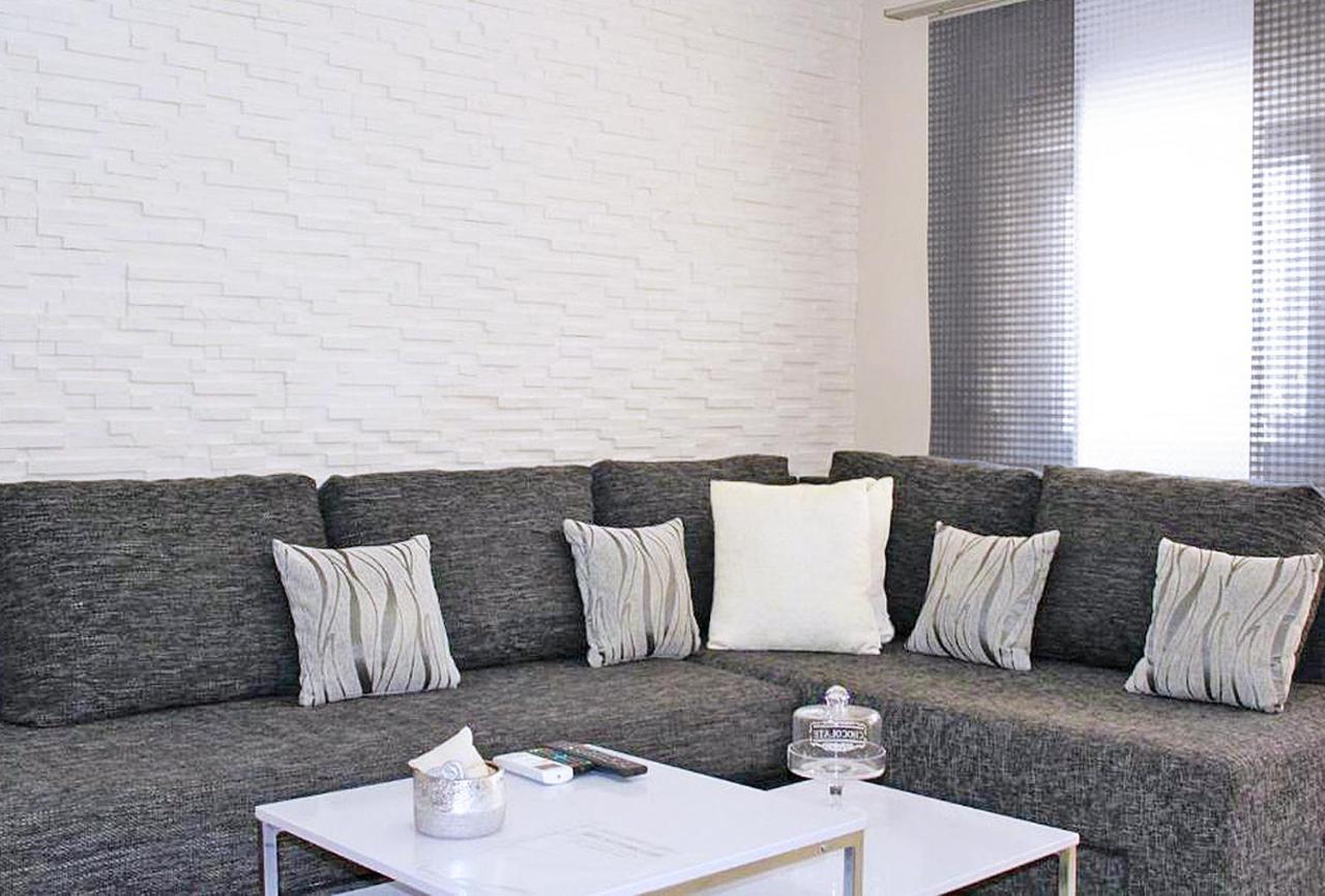 Sapphire & Ivory Luxury Apartments - Kavala Buitenkant foto