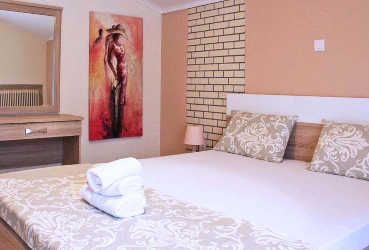 Sapphire & Ivory Luxury Apartments - Kavala Buitenkant foto
