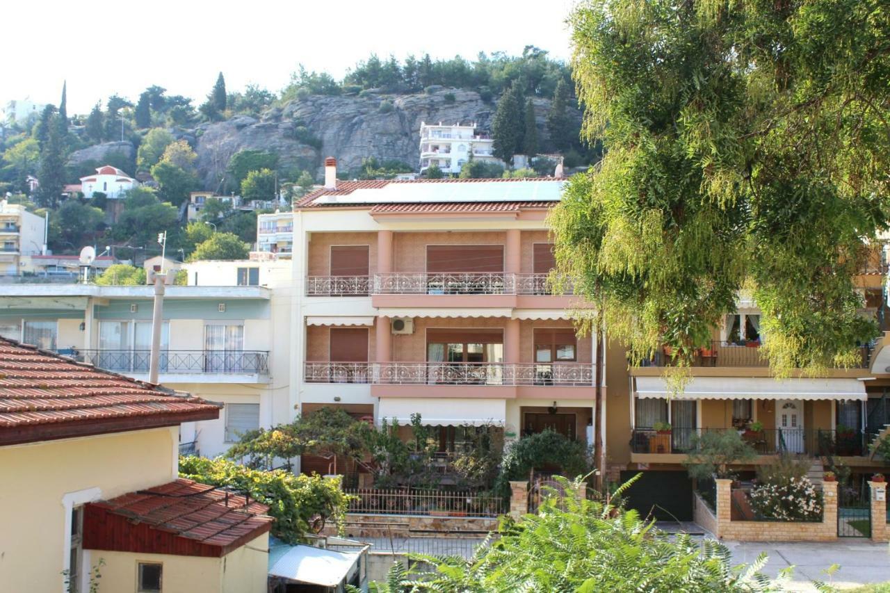 Sapphire & Ivory Luxury Apartments - Kavala Buitenkant foto